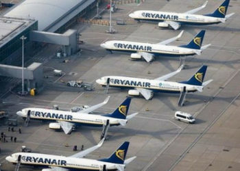Pilotos de Ryanair  organizaron una huelga que provocó que la compañía  cancelara 400 vuelos