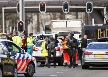 Un hombre  disparó e hirió a varias personas en la ciudad holandesa de Utrecht