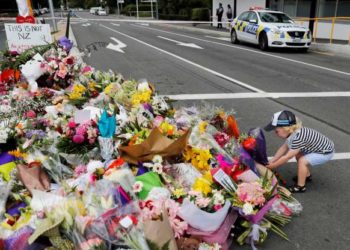 Dolientes rindieron homenaje en memorial  a las 50 personas asesinadas en Nueva Zelanda