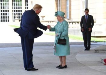 El presidente de los Estados Unidos, Donald Trump, comenzó una visita de estado a Gran Bretaña el lunes