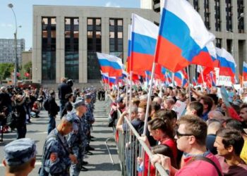 La oposición rusa planea protestar el sábado para exigir elecciones libres