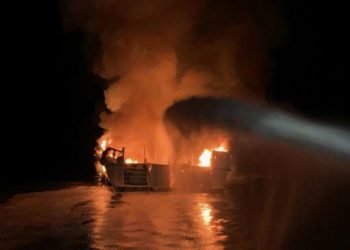 Al menos 25 muertos y otros nueve desaparecidos en incendio de barco en una isla  del sur de California