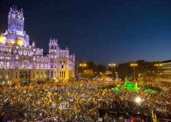La Corte Suprema de España condenó a 12 ex políticos y activistas catalanes
