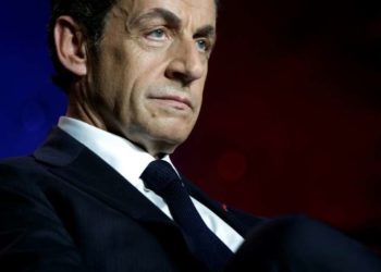 El ex presidente francés Sarkozy será juzgado por financiamiento ilegal de campañas