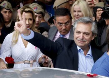 El presidente conservador, Mauricio Macri, reconoció la derrota en las elecciones argentinas del domingo