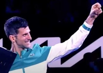 Juez australiano revoca cancelación de visa a Novak Djokovic