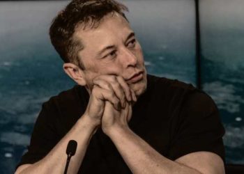 Elon Musk compra a Twitter por 44.000 millones de dólares
