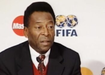La leyenda del fútbol brasileño Pelé murió a la edad de 82 años