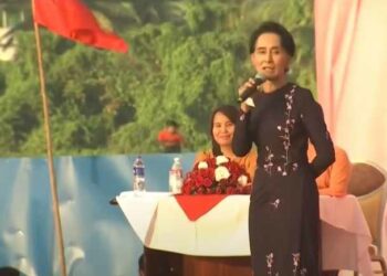 Junta de Myanmar disuelve el partido político de Aung San Suu Kyi
