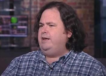 Blake Lemoine redobla su afirmación de que la IA se ha vuelto consciente