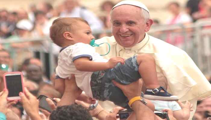 Papa Francisco: formar una familia en Italia se está convirtiendo en un "esfuerzo titánico"