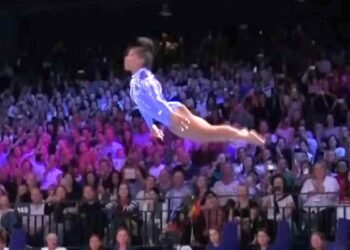 Simone Biles: la gimnasta más condecorada en la historia del mundo de la gimnasia