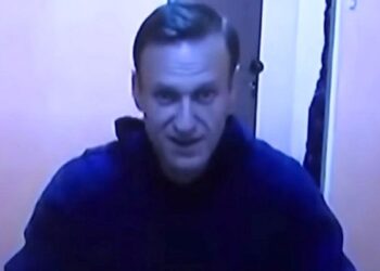 Crítico de Putin, Alexei Navalny, transferido a una colonia penal al norte del Círculo Polar Ártico