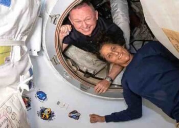 La NASA pospone el regreso de 2 astronautas tras el desperfecto del Boeing Starliner; SpaceX interviene