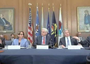 Estados Unidos acusa a Rusia de interferencia electoral: un análisis profundo de las acusaciones y las reacciones