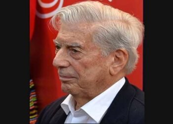 Recordando a Mario Vargas Llosa: Un gigante de la literatura latinoamericana